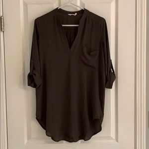 Lush Perfect Roll Tab Sleeve Tunic, Olive